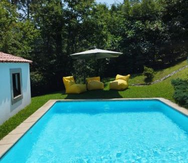 Gondufe Casa | Casa do Costeiro by AlmaStay