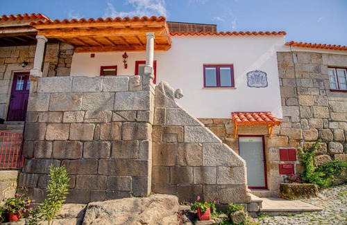 Meda Casa | Casa do Leão