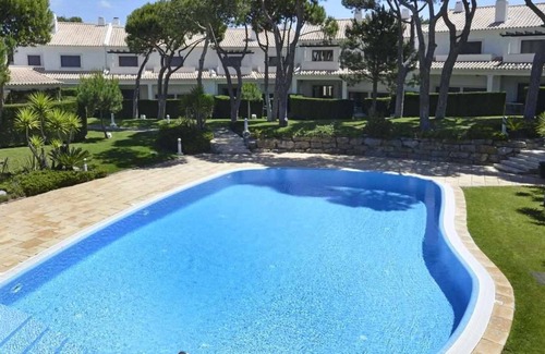 Charneca Casa | Casa do Pinhal II- Pool & Garden - CheckinHome