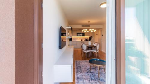 Mafamude Apartamento | Casa do Sol by LovelyStay