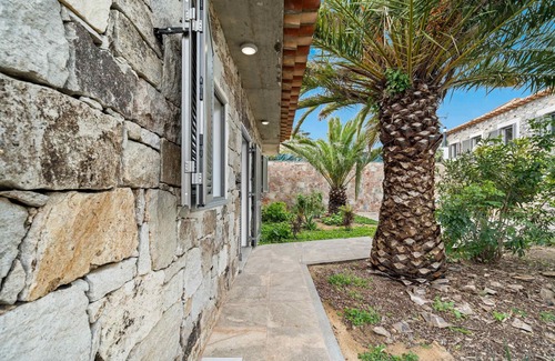 Vila Baleira Casa | Casa Do Vinho in Porto Santo