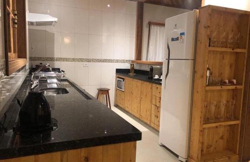 Visconde de Maua Casa | Casa dos Pinheiros