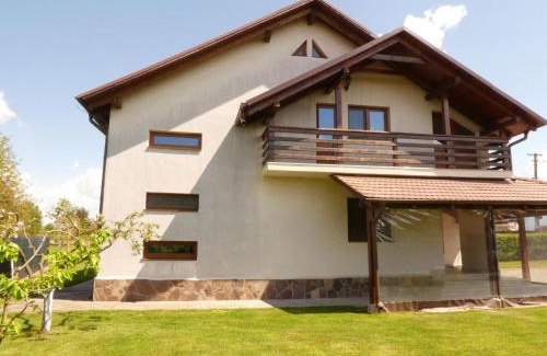 Dragus Casa | Casa Dragusana