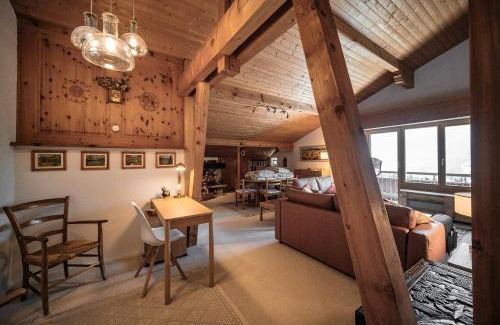 Arosa Apartamento | Casa Dschember 11