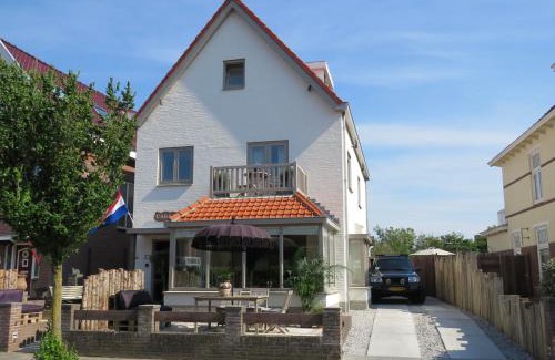 Zandvoort Apartamento | Casa duna close to the beach, city centre, dunes and parking area