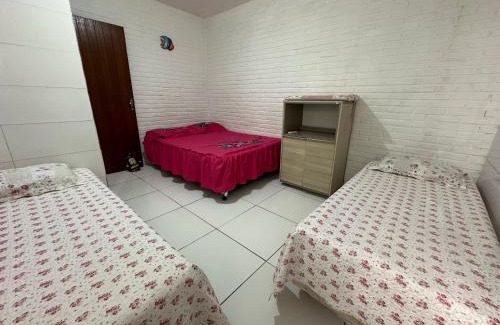 Barra Mar Casa | Casa Duplex com 2 suítes com ar condicionado ,100m da Praia - Barra de São Miguel, a 8 minutos da praia do gunga e a 3 da praia bonita! Condomínio com piscina e churrasqueira!