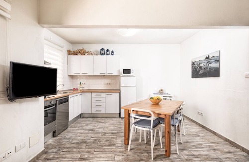 Puerto de Tazacorte Casa | Casa El Puerto by Huskalia