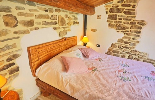 Castel Focognano Casa | Casa Elia Comfortable holiday residence