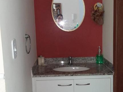 Portinho Casa | Casa em condomínio com 01 Estacionamento