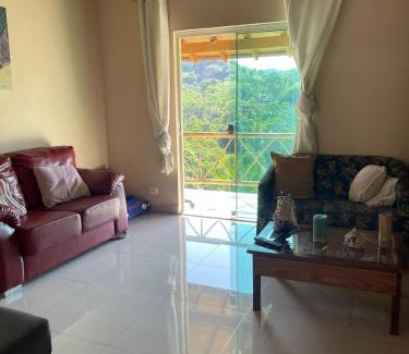 Tesouro da Colina Casa | Casa em Ilhabela
