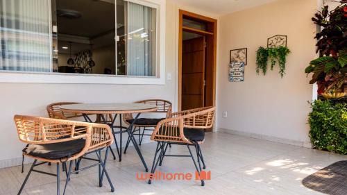 Manguinhos Casa | Casa em Serra a 2 min da praia com lazer completo