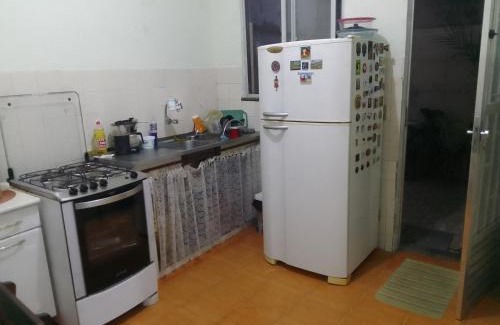 Centro Casa | Casa em Vila Estilo Portuguesa!