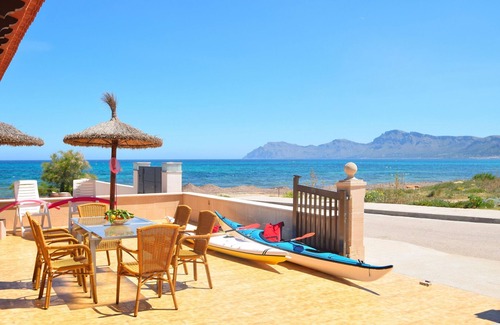 Son Serra de Marina Chalet De Esquí | Casa Embat 045 fantástica casa con vistas al mar, terraza, barbacoa y kayaks