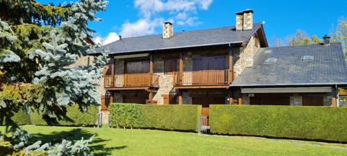 Bolvir Casa | Casa en Bolvir, jardin y piscina