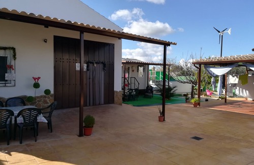 Moriles Cabaña | Casa en conjunto rural con piscina y barbacoa en Moriles donde relajarte