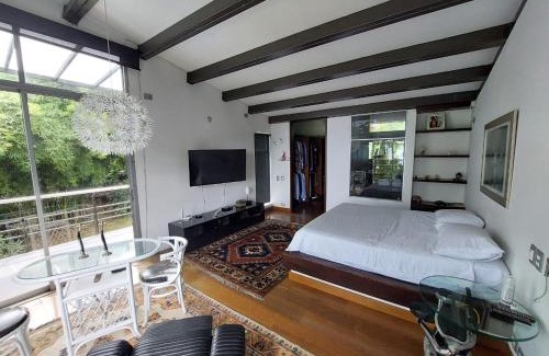 Medellin Villa | Casa en la montaña con hermosa vista a Medellín