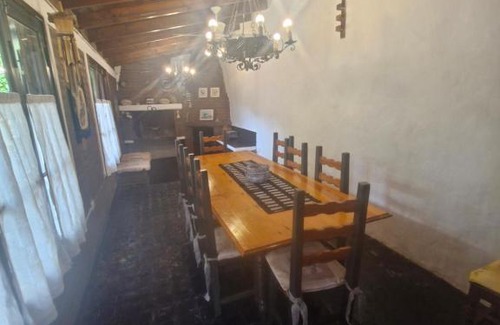 Miramar Casa | Casa en Miramar con quincho y parque