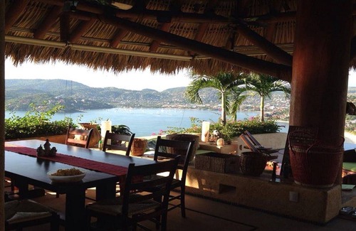 Cerro del Vigia Villa | ¡Casa Encantadora es tu sueño de vacaciones! Villa totalmente equipada con cocinero, mucama y