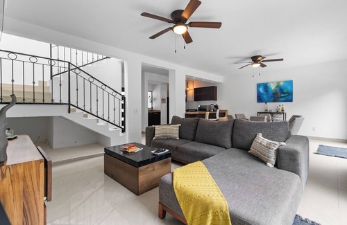 Fluvial Vallarta Casa | Casa Encanto - 3Bdr, 2.5bath w/Jacuzzi and Parking