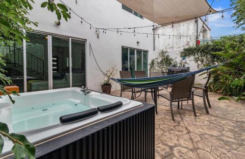 Fluvial Vallarta Casa | Casa Encanto - 3Bdr, 2.5bath w/Jacuzzi and Parking