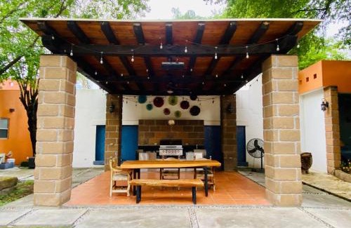 Santiago Casa | Casa Encanto in Santiago Nuevo León