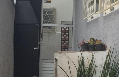 Enseada Casa | Casa Enseada, Prainha, Praia Grande prox mar com 2 ar split