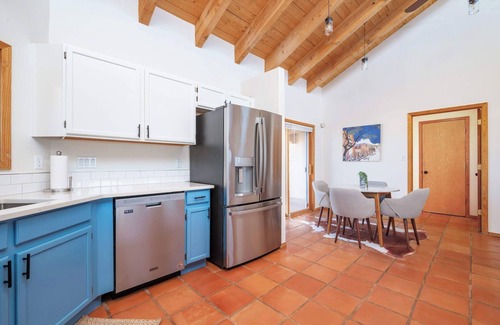 Eldorado at Santa Fe Casa | Casa Escondido- Quiet | Decks | 3BR | El Dorado