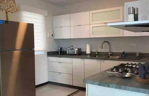 Guaynabo Casa | Casa Esmeralda The countryside in the city!