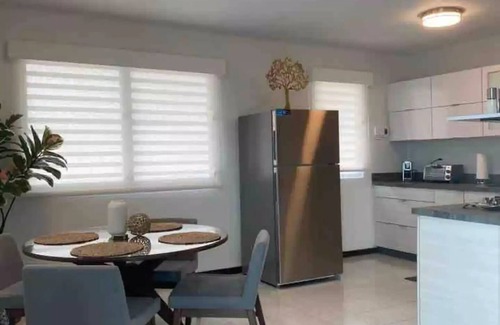 Guaynabo Casa | Casa Esmeralda The countryside in the city!