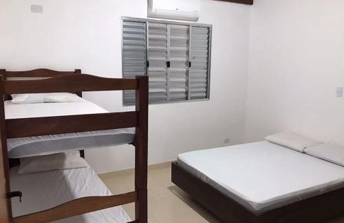 Raul Cury Casa | Casa espaçosa a 500 m da praia