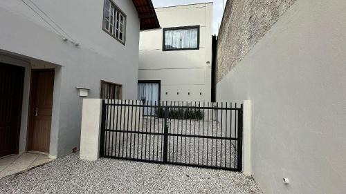 Brusque Casa | Casa espaçosa com 3 quartos | Até 11 pessoas