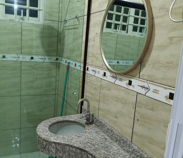 Barra do Garcas Casa | Casa espaçosa, com ar condicionado em todos os quartos