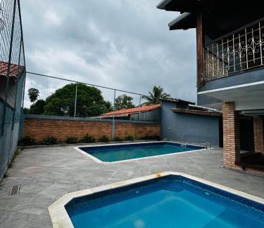 Balneario Mogiano Casa | Casa espaçosa no Morada da Praia!