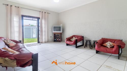 Balneario Gaivotas Casa | Casa espacosa com churrasqueira em Itanhaem