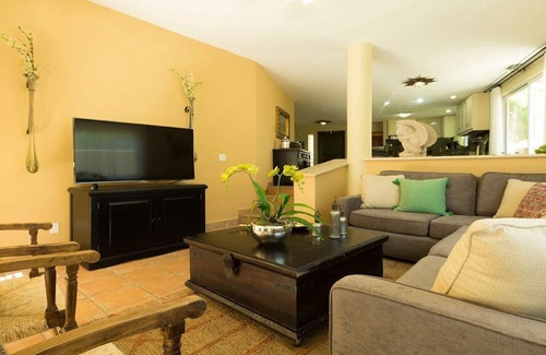 Centro Casa | CASA ESPERANZA en Pedregal, Cabo San Lucas