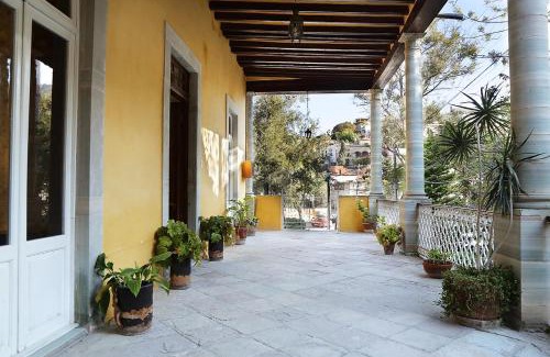 Barrio de La Presa Villa | Casa Falguera en el Centro de Guanajuato 10p