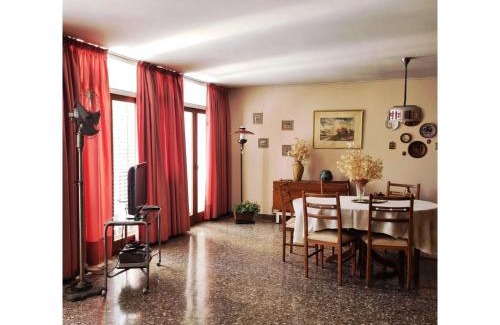 San Martín Apartamento | Casa familiar céntrica