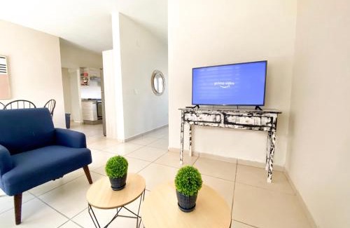 Hermosillo Casa | Casa Familiar con Alberca en Privada, 5 min del Aeropuerto y Consulado Americano