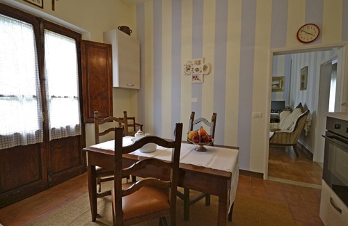 Cortona Casa | Casa Fiore, Cortona, Toscana.