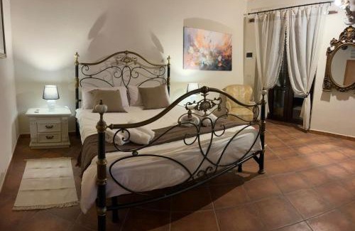 Rovittello Cama Y Desayuno | Casa Fiore nella Roccia
