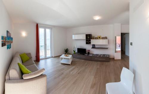 Lezzeno Apartamento | Casa Fiore
