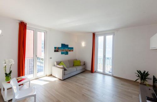 Lezzeno Apartamento | Casa Fiore