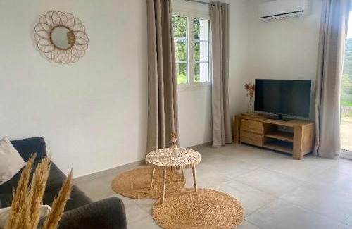 Santa-Reparata-di-Balagna Apartamento | Casa Fondale
