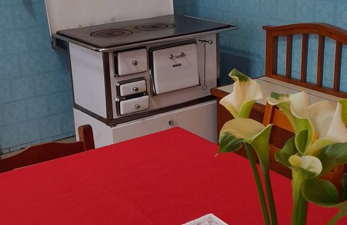 Bento Goncalves Casa | Casa Foresti, historic, surrounded by nature, for family or group of friends.