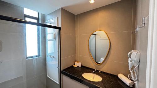 Casa Forte Casa | Casa Forte Prince - Flat a 500m do Shopping Plaza by Yolo