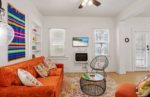 Downtown El Paso Apartamento | Casa Frida -Downtown Vibes, I-10