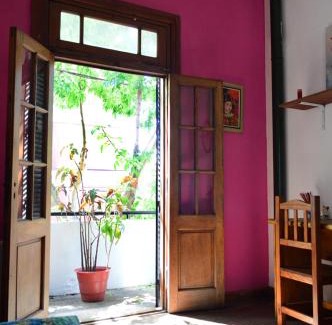 Avellaneda Casa | Casa Güemes
