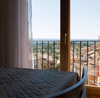 Horta de Sant Joan Apartamento | Casa Garí