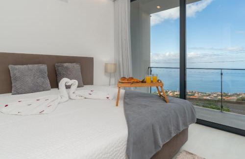 Arco da Calheta Casa | CASA GEORGINA