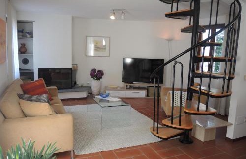 Terre di Pedemonte Casa | Casa Gialla by Fewotessin